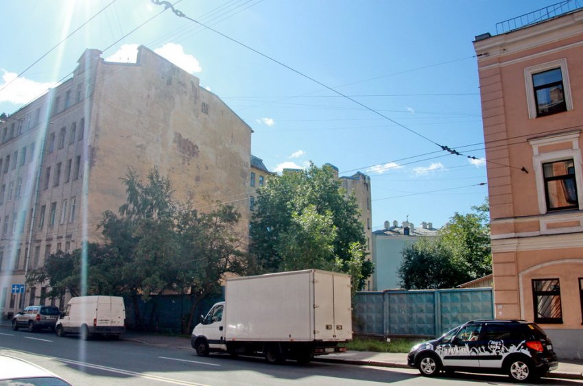 Гаражи на 8-й Советской улице уступят место апарт-отелю - «Свежие новости строительства»