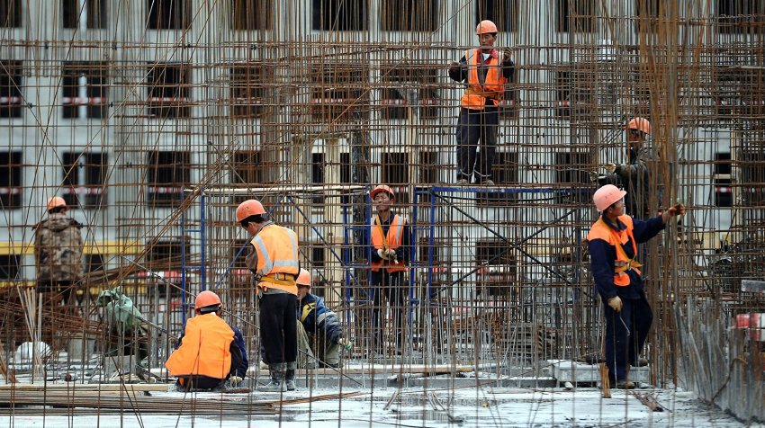 В Узбекистане ищут 10 тысяч человек для работы на российских стройках - «Свежие новости строительства»