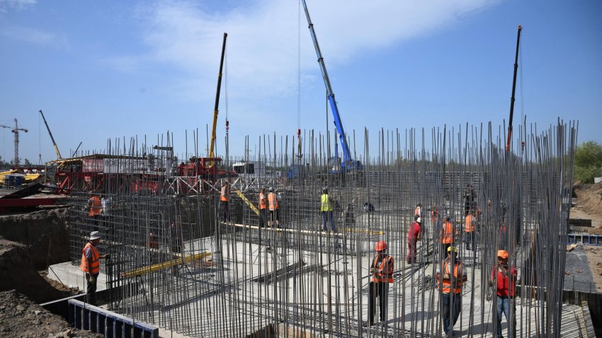 Банк "Дом.РФ" направит 47 млрд рублей на застройку порта в Якутске - «Строительство»