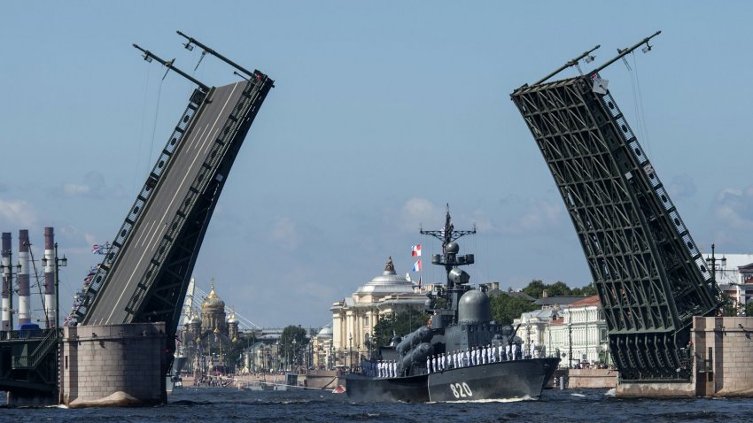 В Петербурге начнут строить новый разводной мост через Неву - «Строительство»