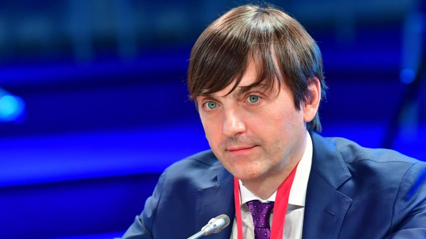 Кравцов предложил сотрудничать с ОАЭ в рамках строительства школ - «Строительство»