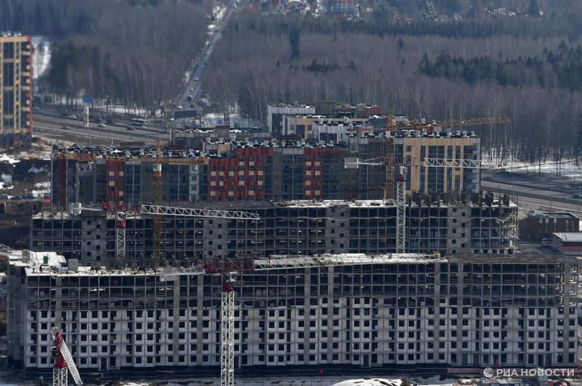 "Дом.РФ": портфель строящегося жилья в России вырос за год на 4% - «Строительство»