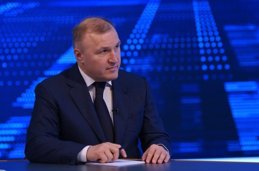 Глава Адыгеи Кумпилов провел совещание кабинета министров республики - «Строительство»