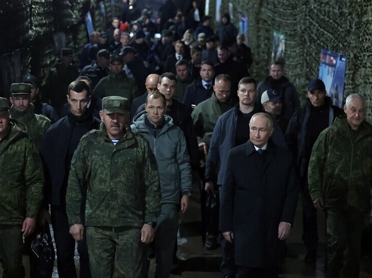 «Центр-2026»: Путин наблюдал за финалом учений на Чебаркульском полигоне - «Недвижимость»